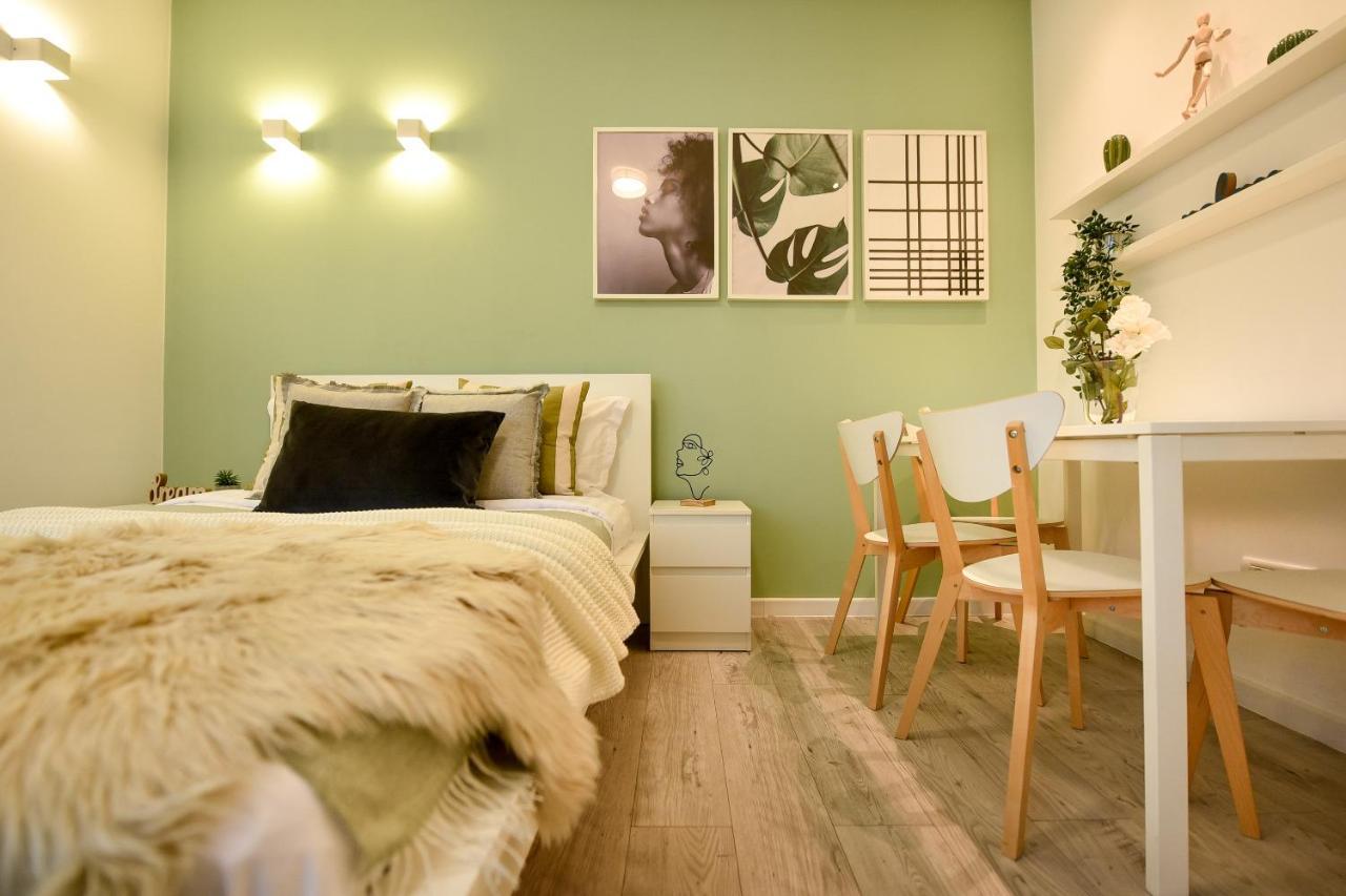 Spacious 1Br In The City Center - Amazing For Extended Stays Bucareste Exterior foto
